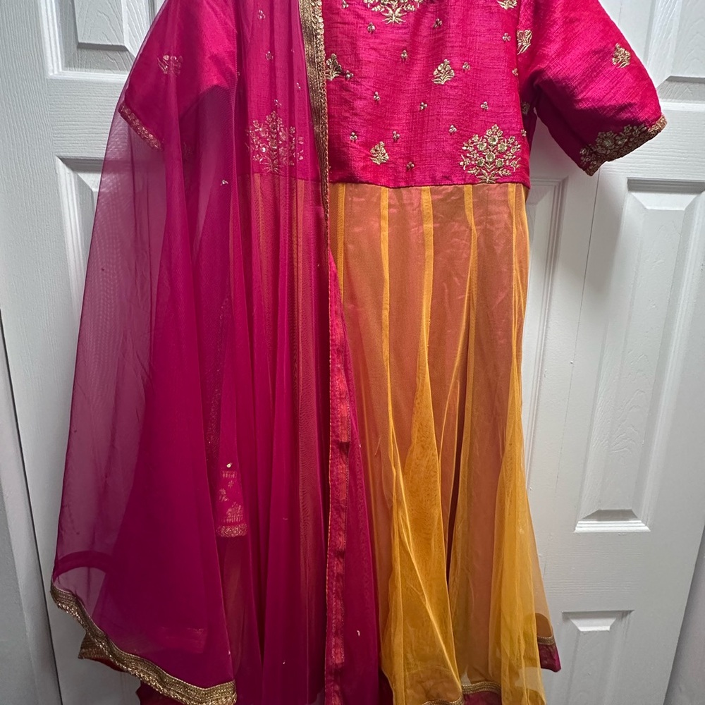 Elegant Fuchsia and Gold Ethnic Dress